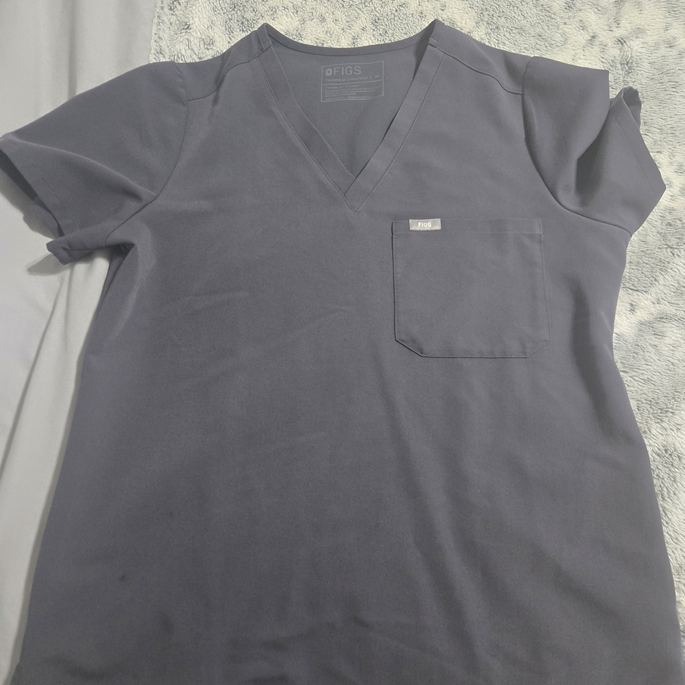 Figs Women's Short Sleeve V-Neck Tee - Charcoal